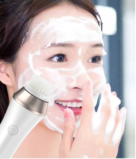 Face Rotating Pore Cleansing Brush